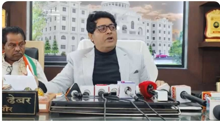 एजाज ढेबर मर्द हैं तो मेडिकल जांच कराएं’ भाजपा विधायक पुरंदर मिश्रा ने मर्दानगी पर उठाए सवाल, जानिए क्या है पूरा मामला