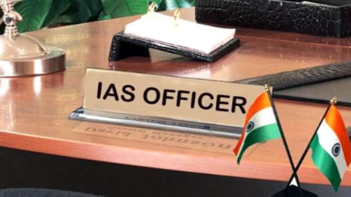 ये हैं छत्तीसगढ़ के 10 करोड़पति कलेक्टर, अफसरों में सबसे अमीर हैं ये IAS, जानिए किसकी कितनी है संपत्ति…..