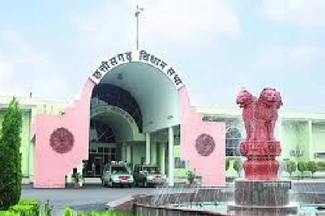 छत्तीसगढ़ में जनविश्वास विधेयक पारित : छोटे तकनीकी उल्लंघनों पर अब नहीं होगा आपराधिक मामला…