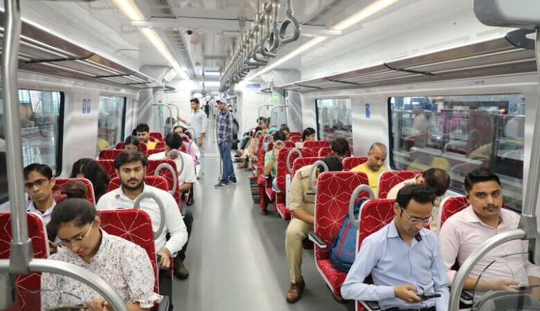 रेलगाड़ियों की सभी बोगियों में सीसीटीवी कैमरा लगेगा, रेलवे का निर्णय….