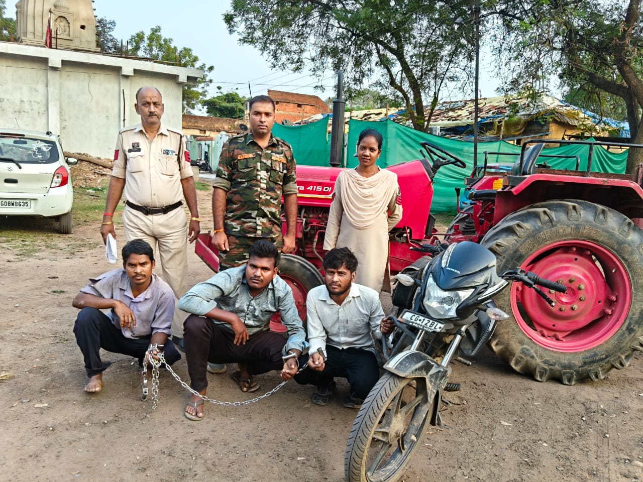 चोरी हुआ ट्रैक्टर महज 48 घंटे में बरामद..चौकी पुलिस की बड़ी सफलता..