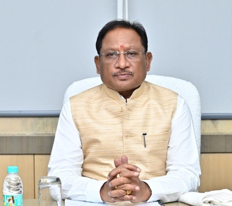 आम जनता से शालीनता से पेश आएं अधिकारी- मुख्यमंत्री विष्णुदेव साय…लोगों की सुनें, लोगों को सुनाएं नहीं – मुख्यमंत्री का अधिकारियों को दो टूक निर्देश…