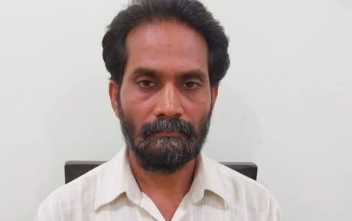 रात के अंधेरे में डभरा कॉलेज के पास स्कॉर्पियो में ₹1 लाख की घूस ले रहे थे ‘सक्ती के प्रभारी सिविल सर्जन’, ACB ने रंगे हाथ दबोचा…
