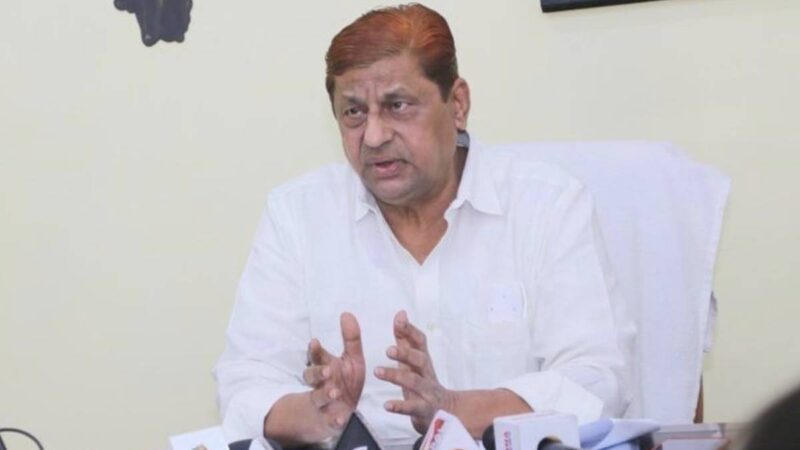 पूर्व मंत्री मो. अकबर का बड़ा आरोप, कहा- नकटी सहित 6 गांवों की 1076 एकड़ जमीन बिल्डरों को देने की तैयारी….