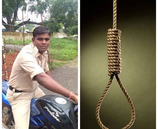 थाना परिसर में आरक्षक ने की आत्महत्या, बैरक में फंदे पर लटका मिला शव, जांच में जुटी पुलिस…
