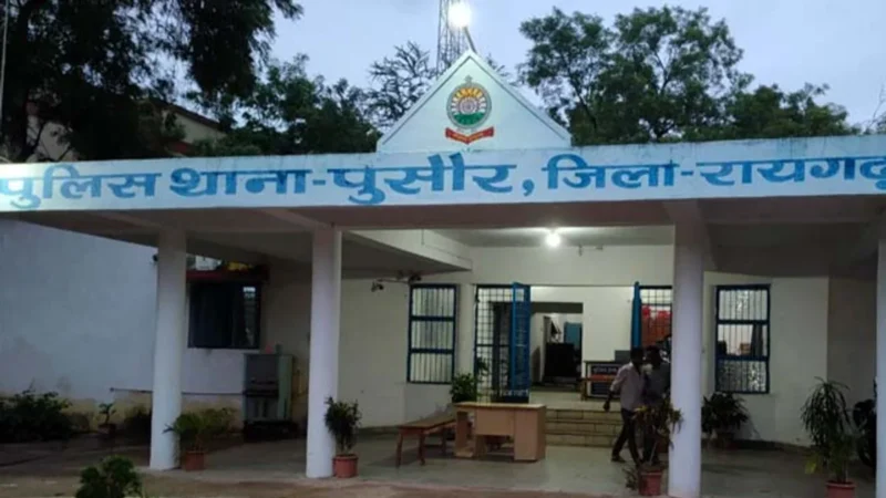 बुजुर्ग महिला को अकेला पाकर घर में घुसा अज्ञात चोर, गला दबाकर सोने का लॉकेट लूटा; हालत गंभीर…